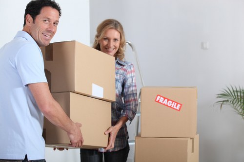 Flexible self storage in Brompton during renovation or moving